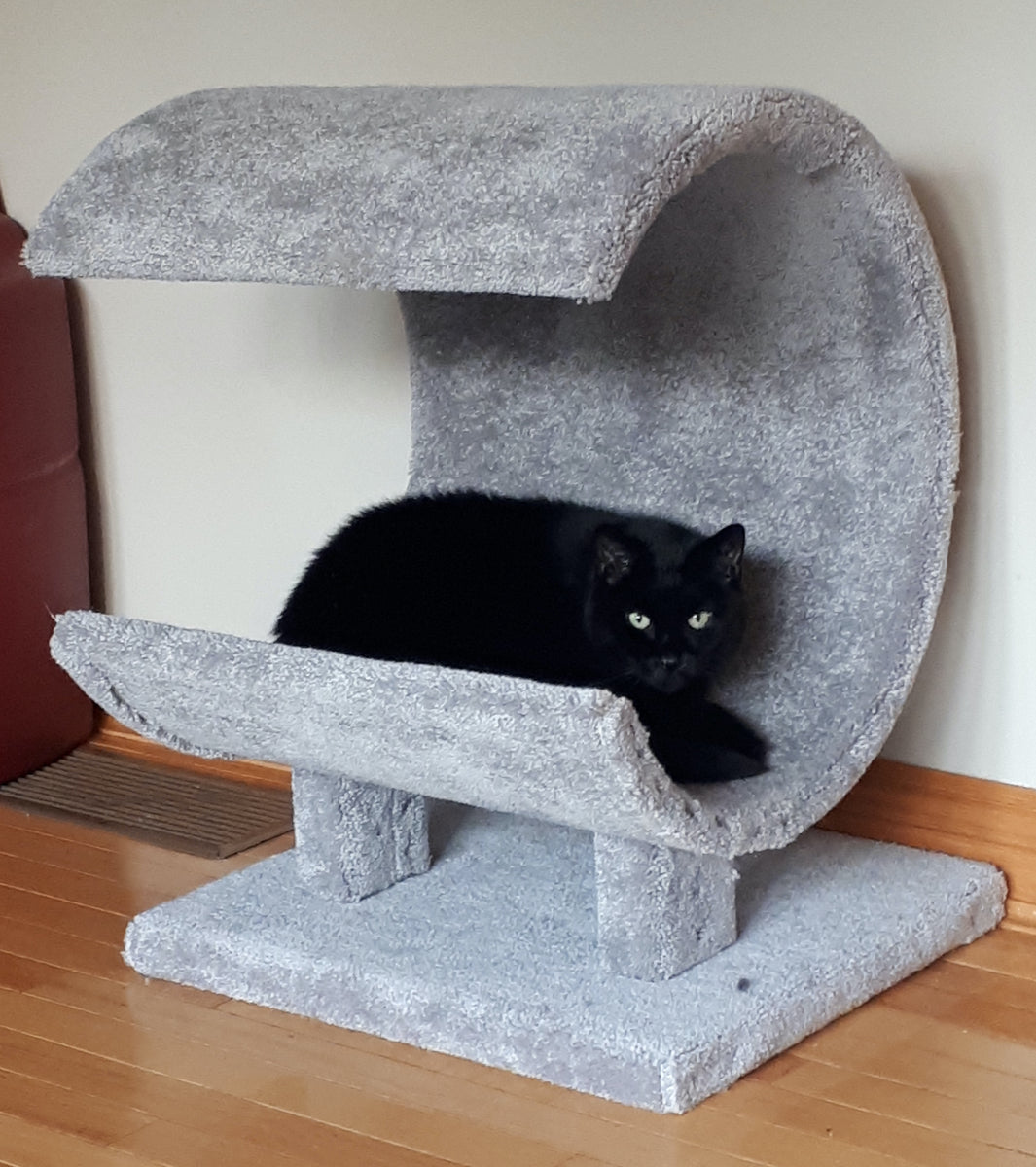 Model 52 Lunar Lounge Cat Bed Black Diamond Cat Trees